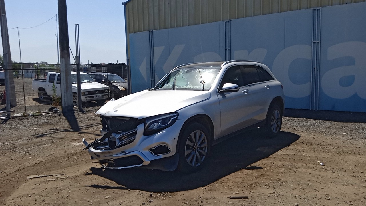 MERCEDES BENZ GLC 250 4MATIC 2.1 AUT 2020 LYHZ98