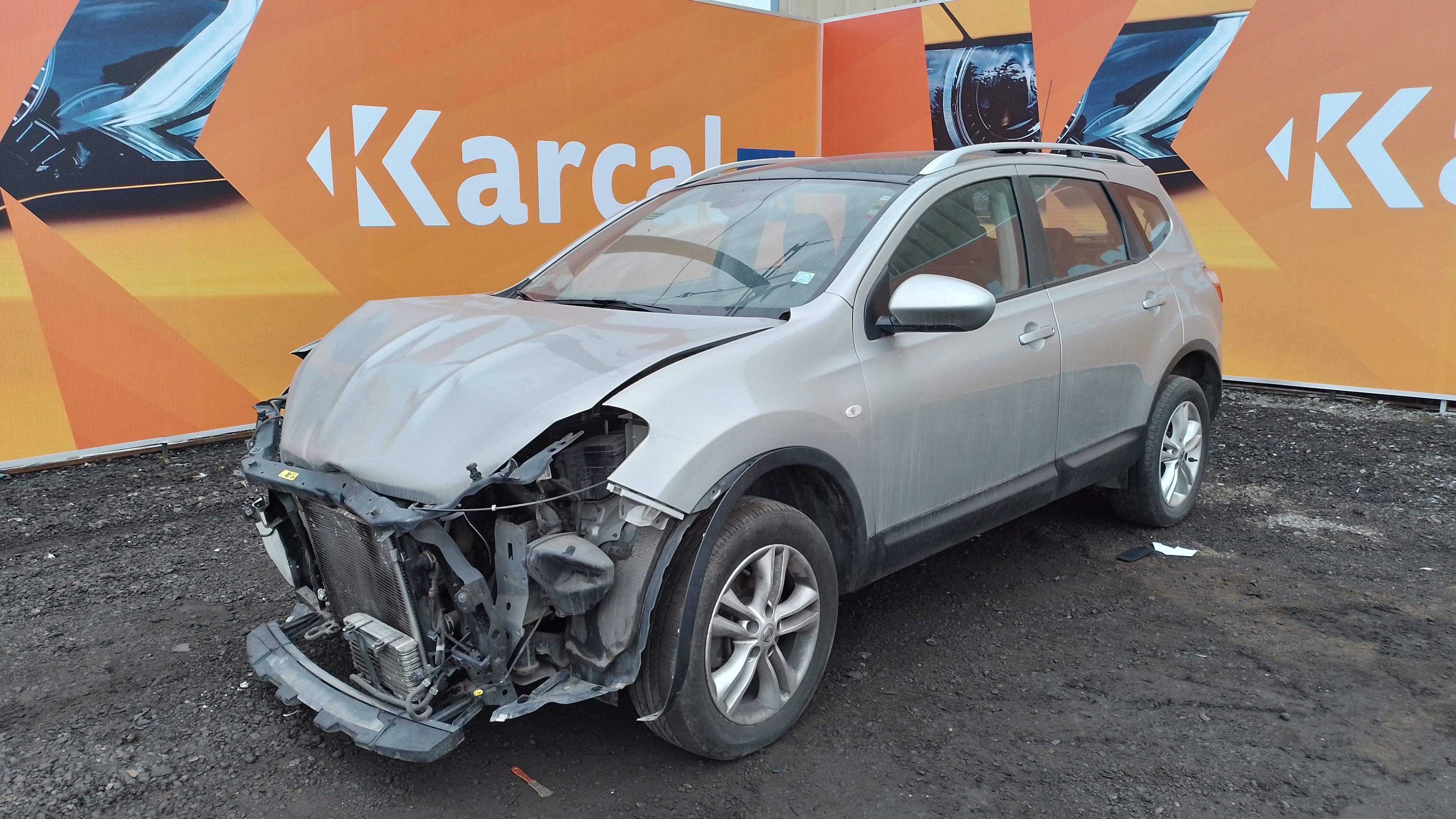 NISSAN QASHQAI 4X4 2.0 AUT 2015 GXRW77