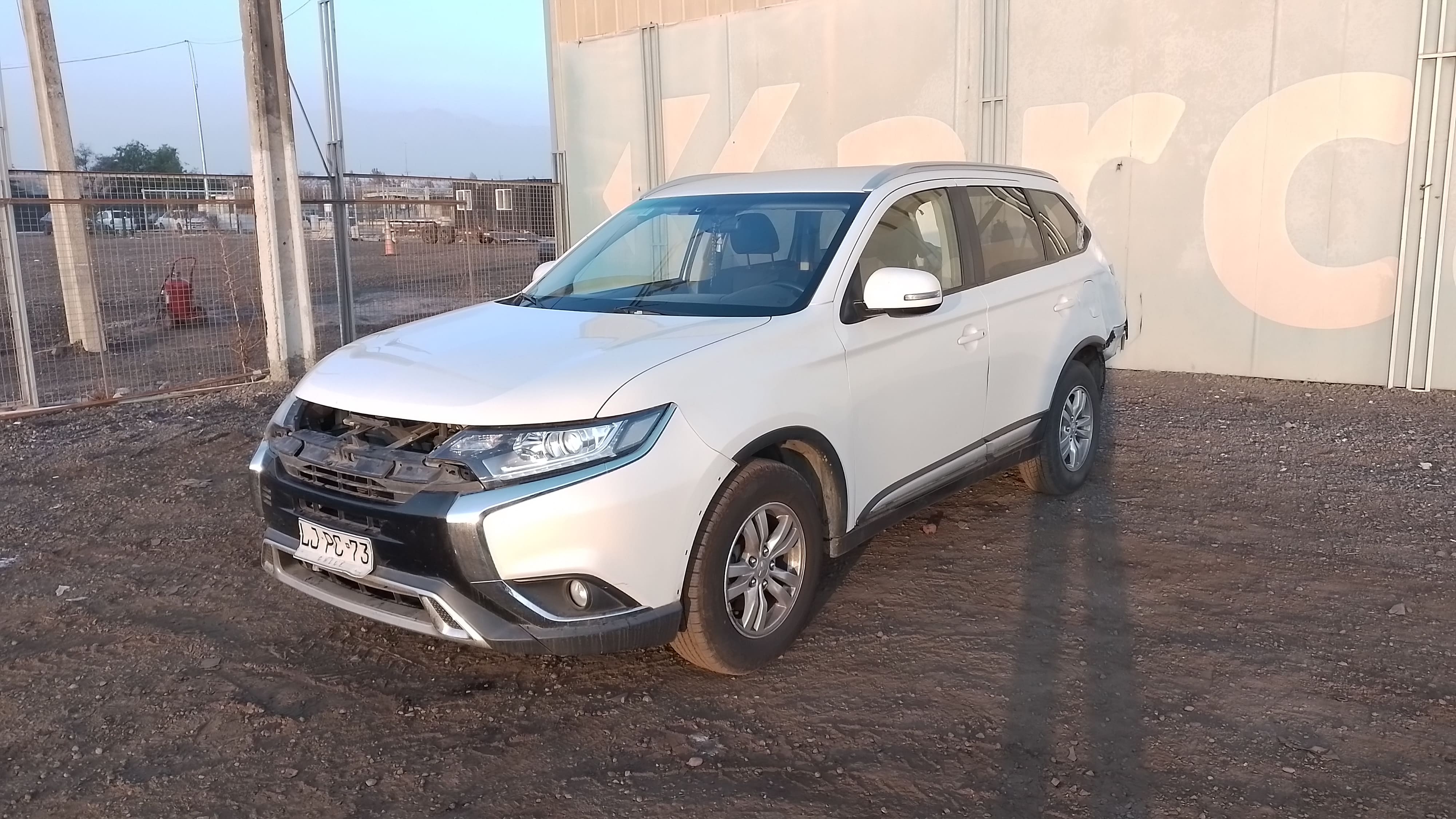 MITSUBISHI NEW OUTLANDER 2.0 AUT 2019 LJPC73