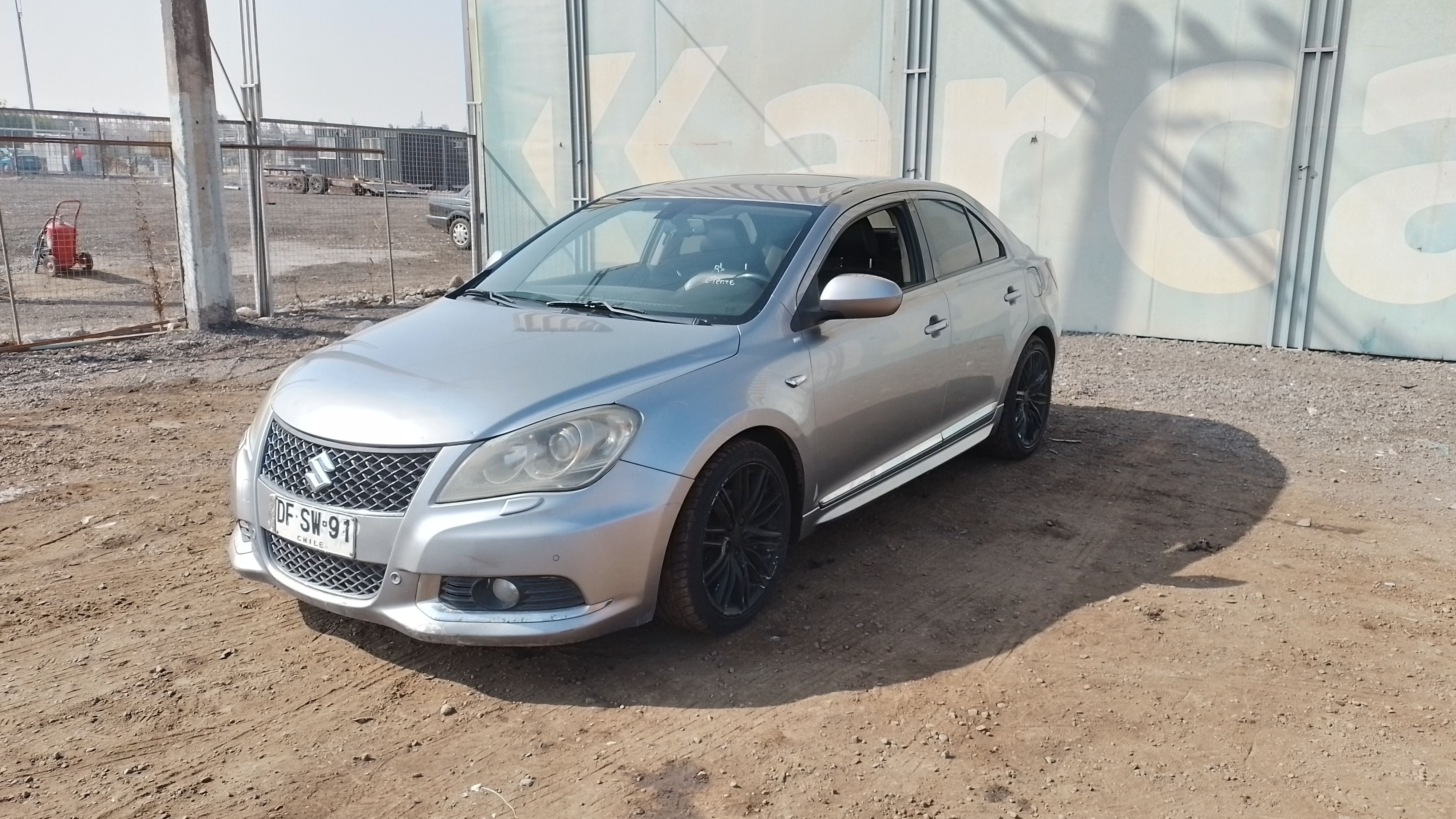 SUZUKI KIZASHI SPORT 4X4 2.4 AT 2011 DFSW91