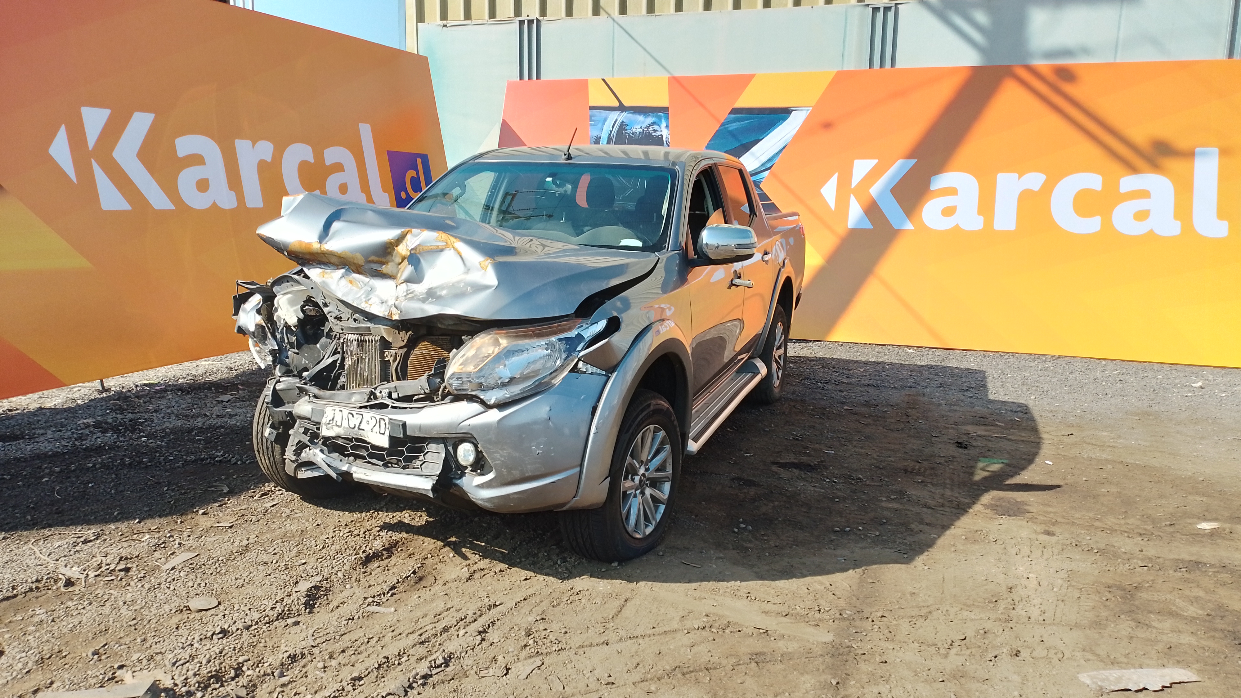 MITSUBISHI L200 DAKAR 2.4 AUT 2017 JJCZ20