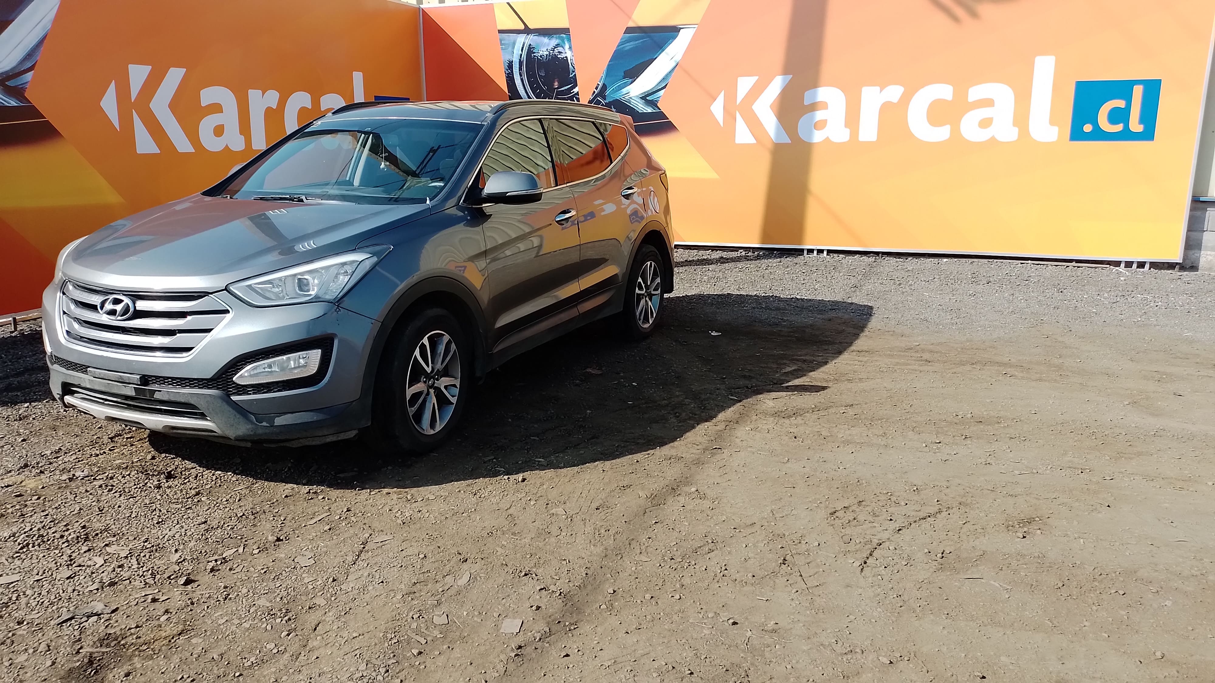 HYUNDAI SANTA FE GLS 4WD 2.2 AT 2015 GVLF68
