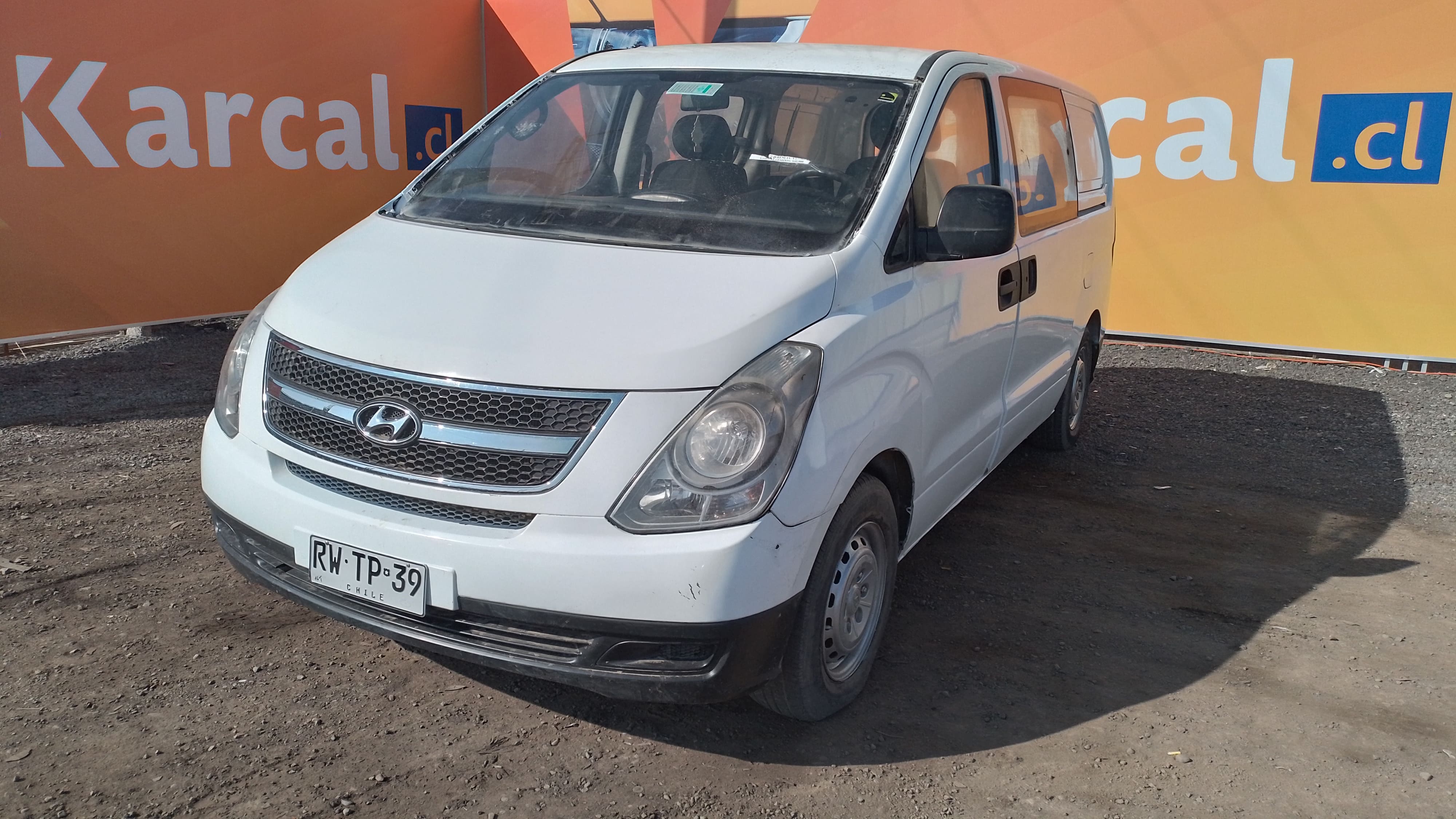 HYUNDAI NEW H1 GL 2.5 2013 RWTP39