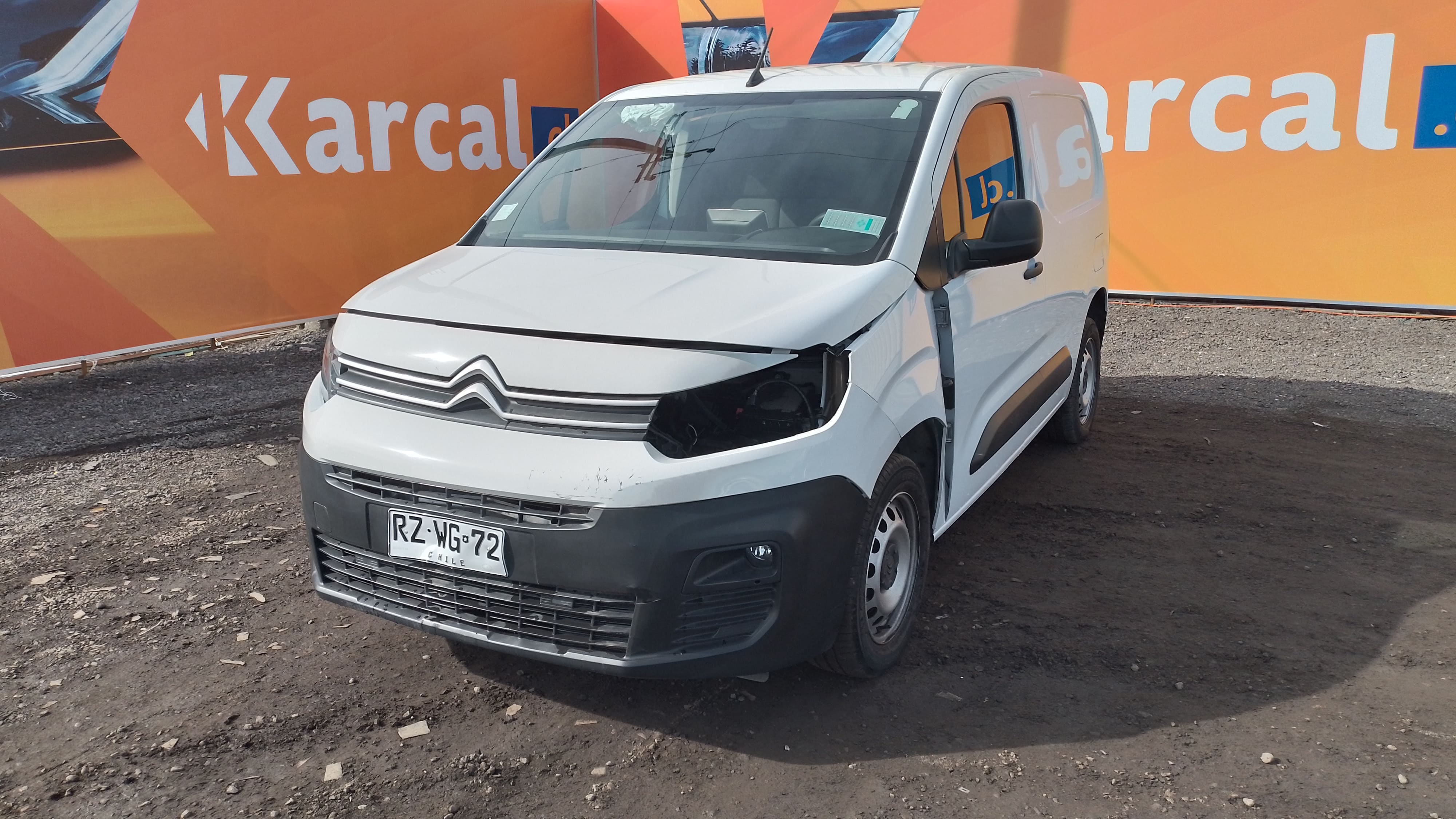 CITROËN BERLINGO K9 1.6 2022 RZWG72