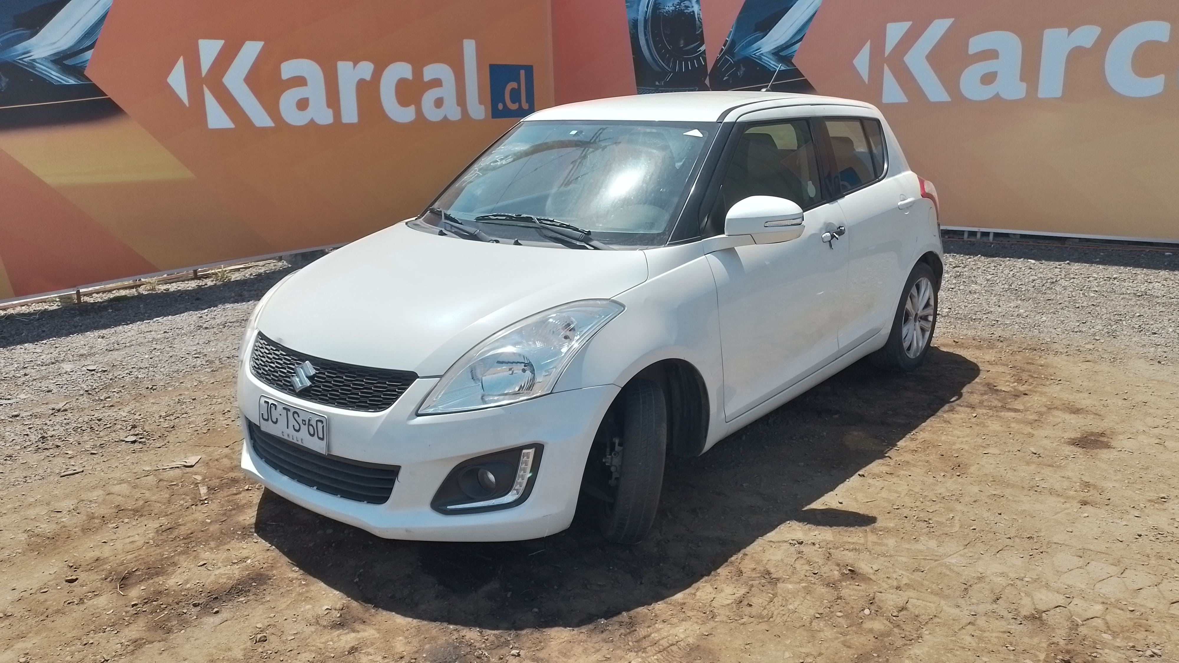 SUZUKI SWIFT GLX 1.2 AT 2016 JCTS60