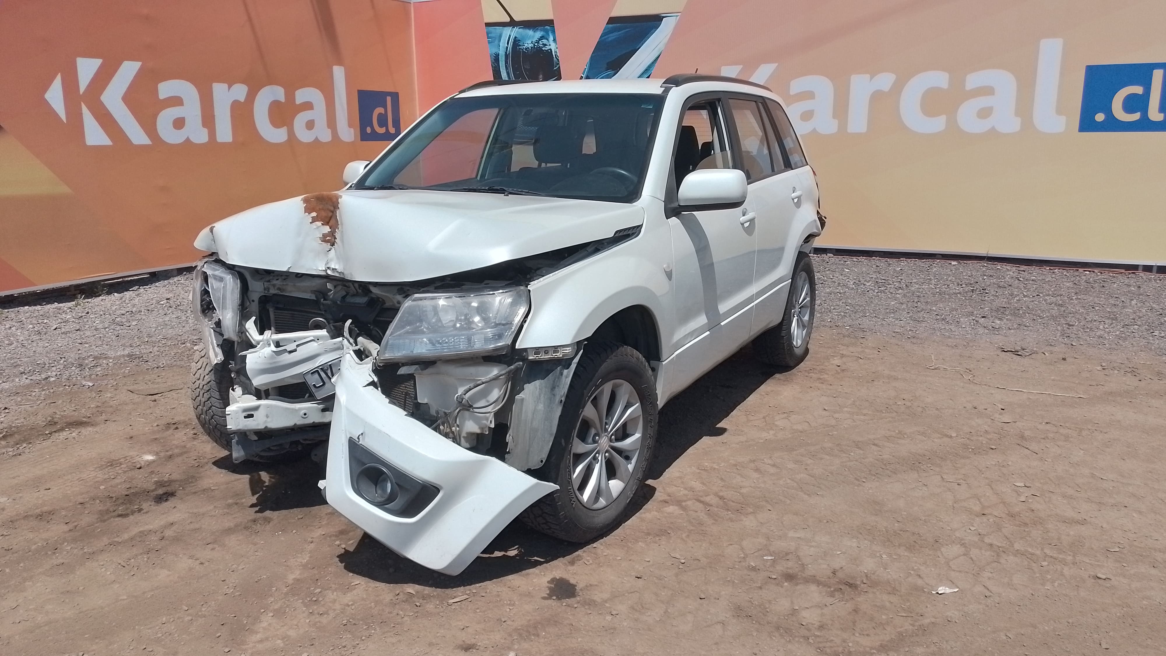 SUZUKI GRAND NOMADE 4WD 2.4 2018 JVWP31