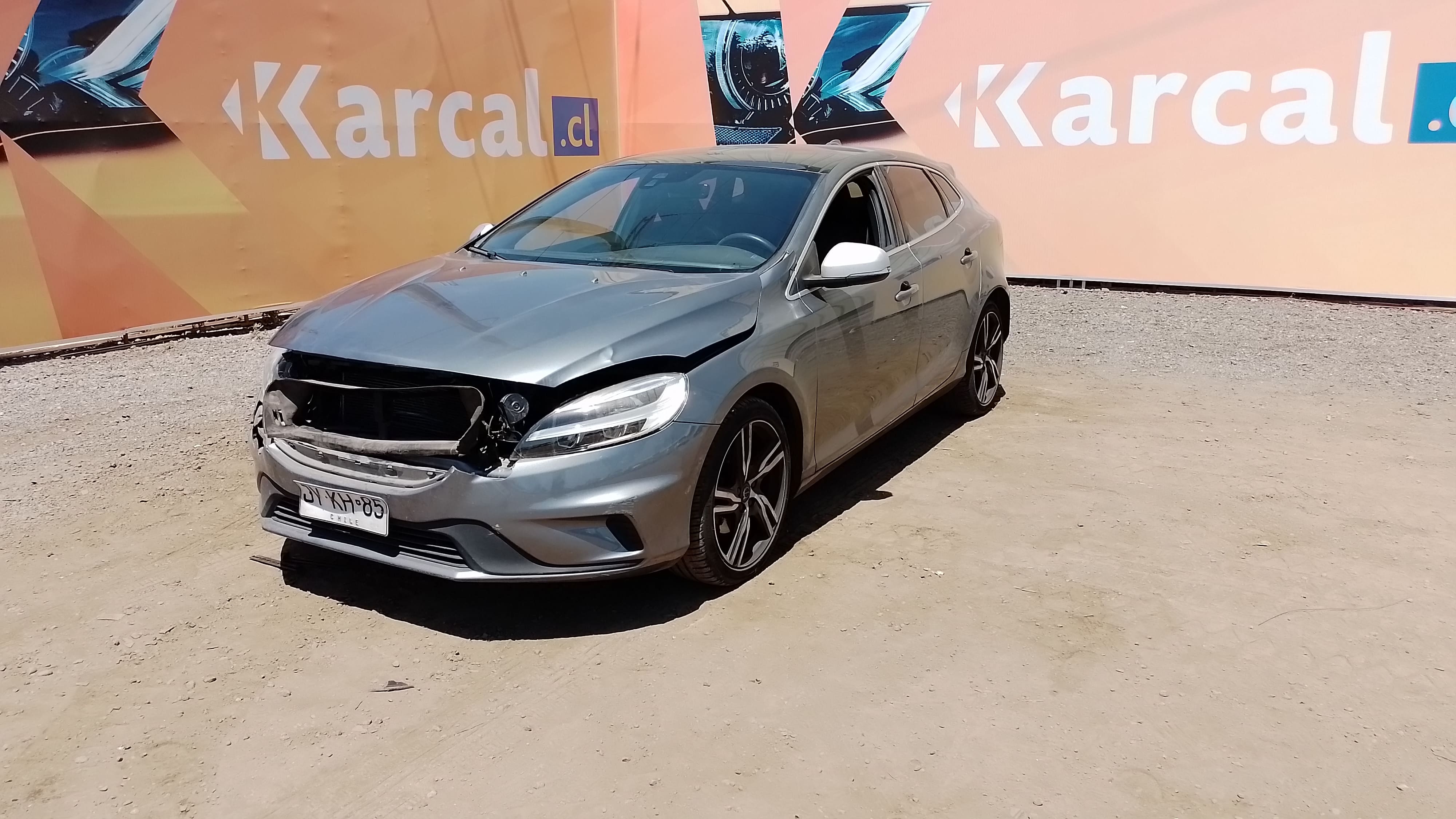 VOLVO V40 T4 2.0 2018 JYKH85