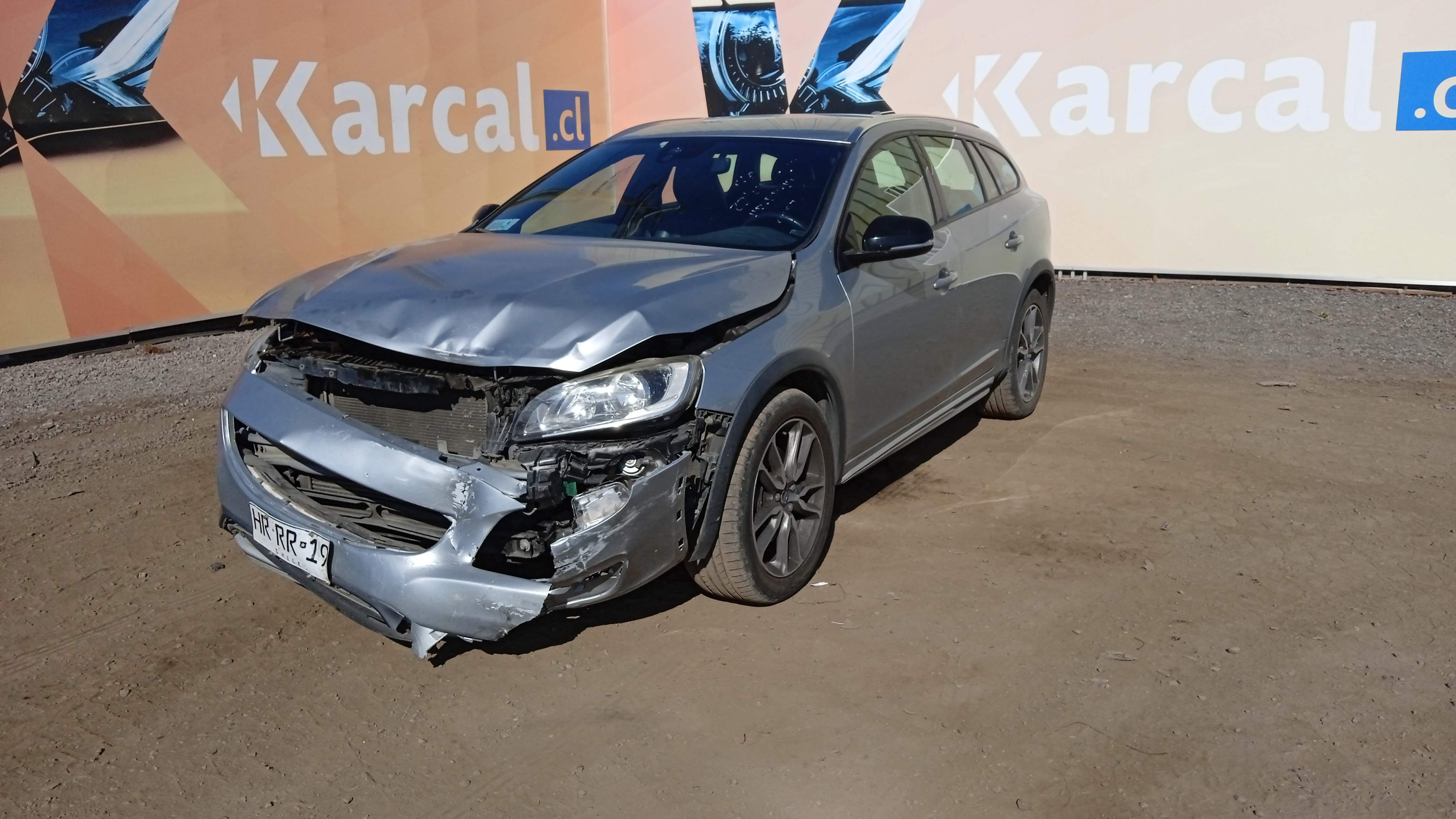VOLVO V60 CC D4 COMFORT AWD 2.4 2016 HRRR19