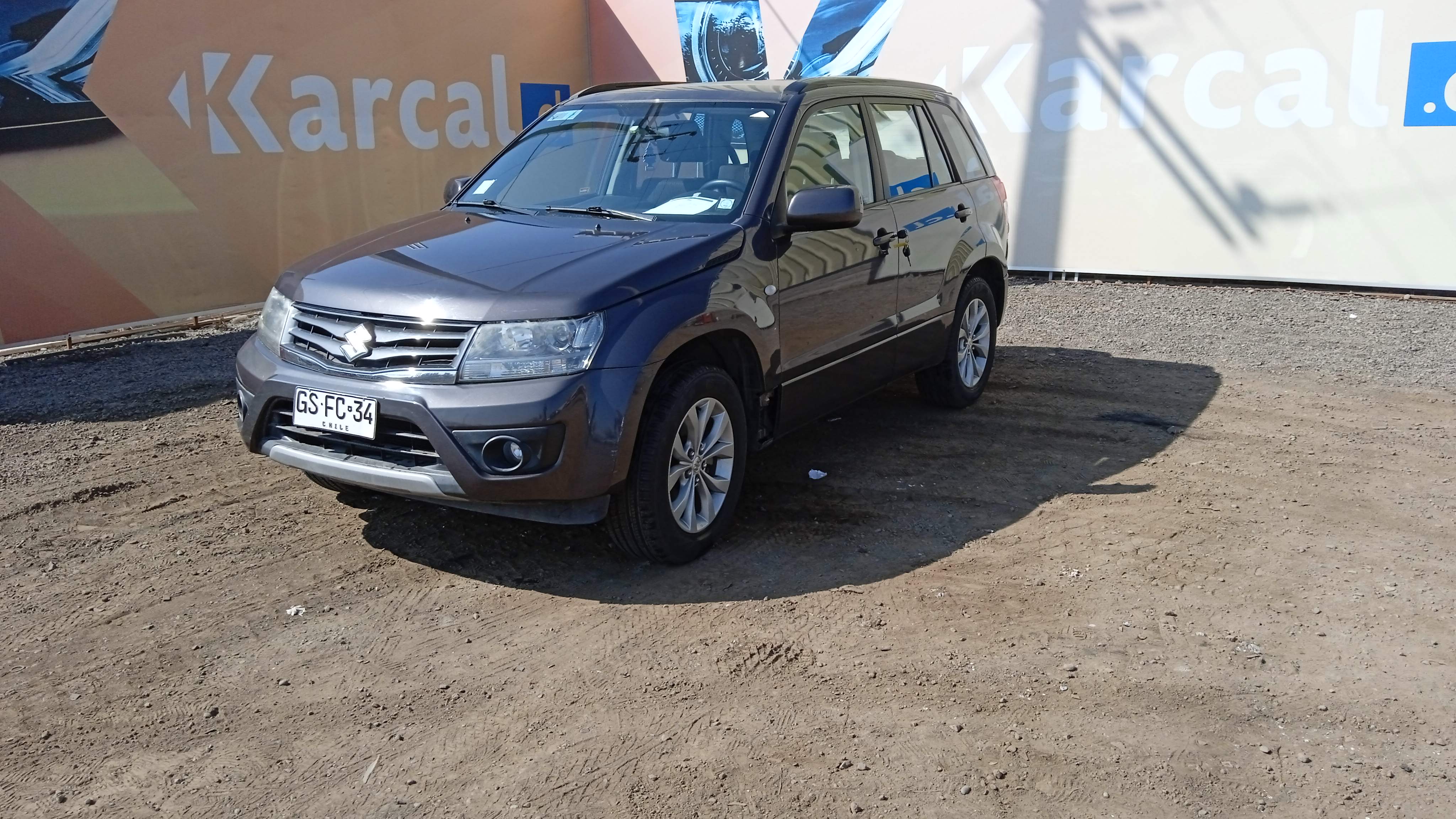 SUZUKI GRAND NOMADE GLX SPORT 2.4 AT 2014 GSFC34