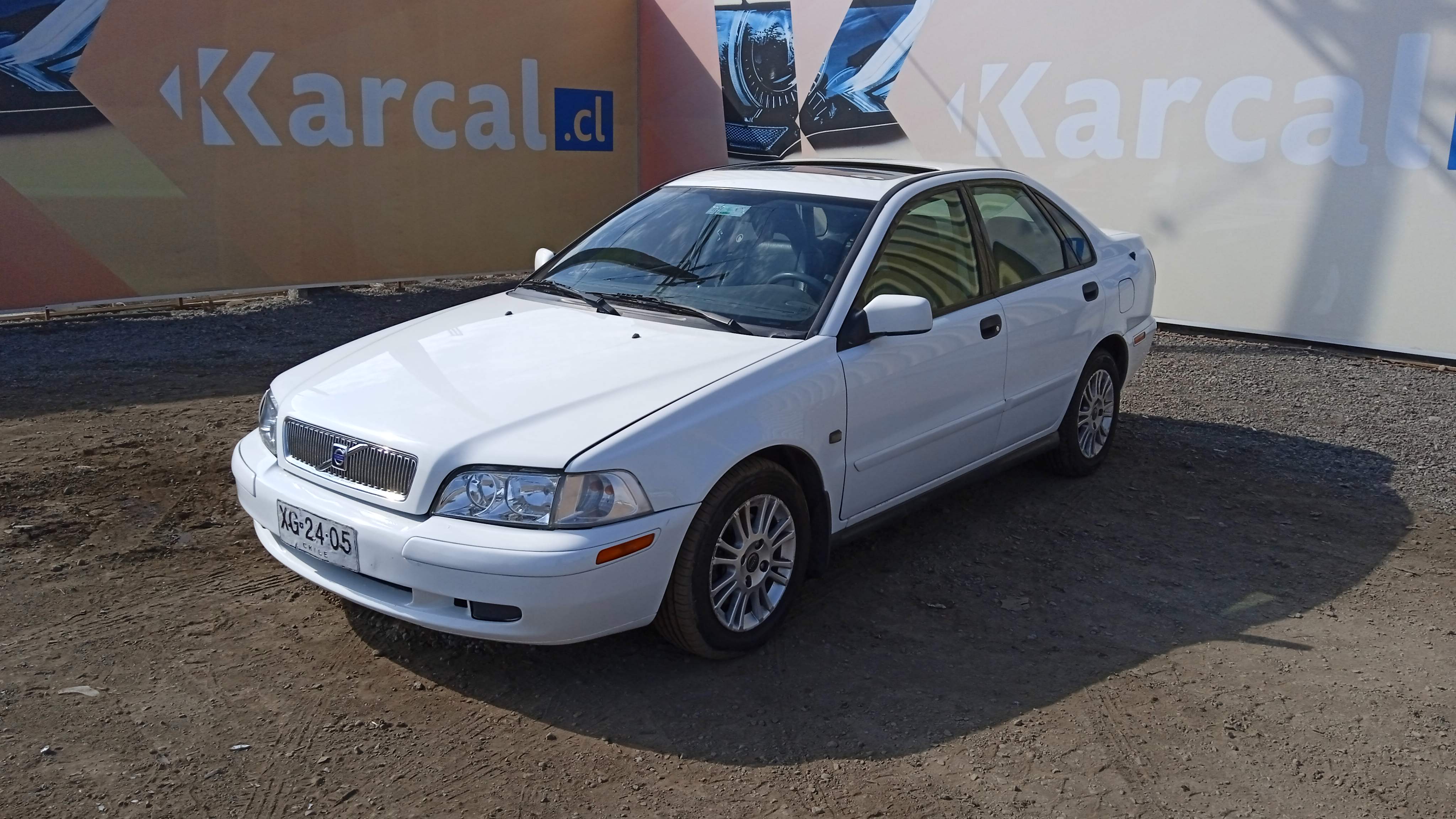 VOLVO S 40 2.0 2004 XG2405