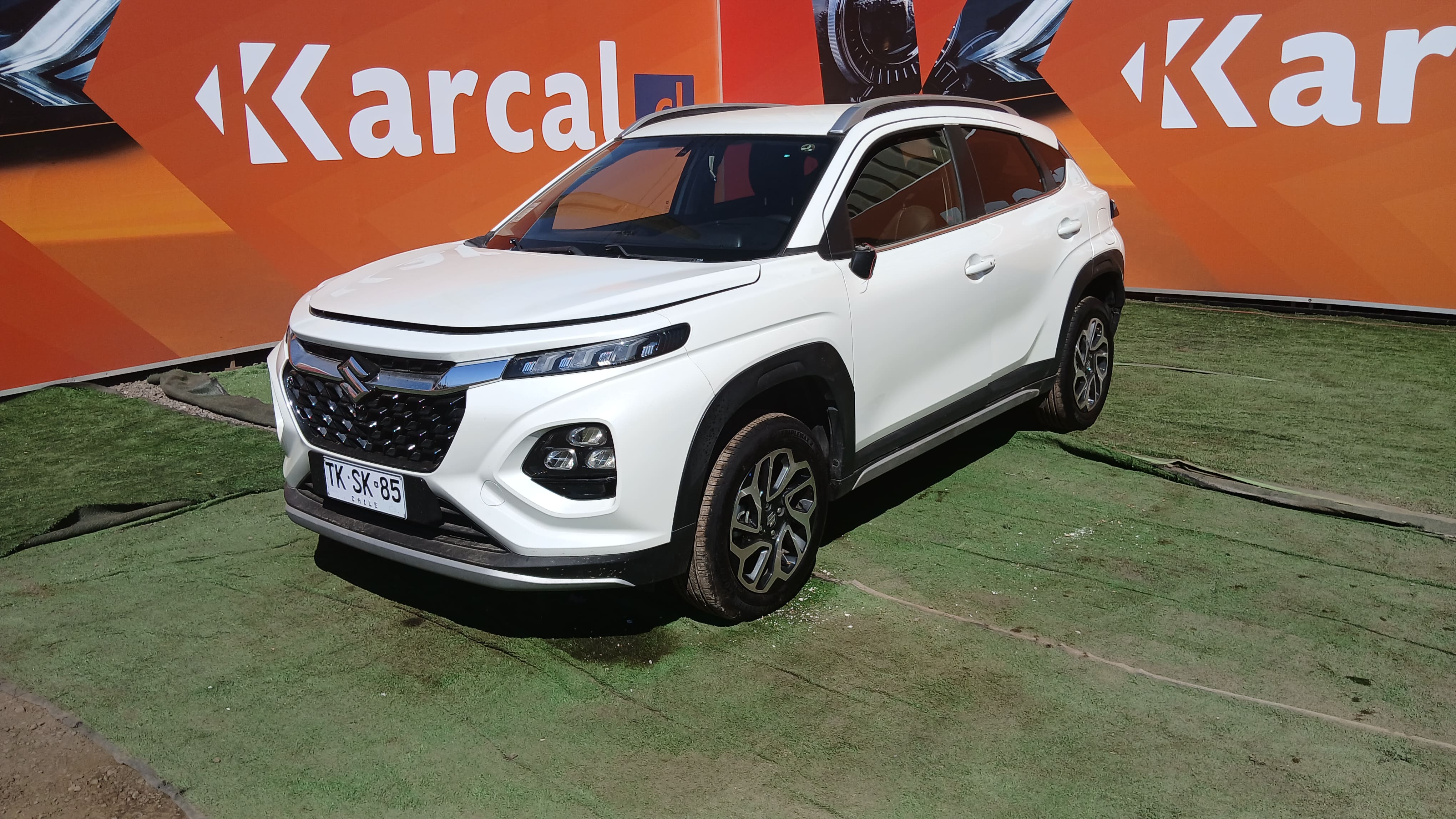 SUZUKI NEW FRONX GLX 1.5 2024 TKSK85