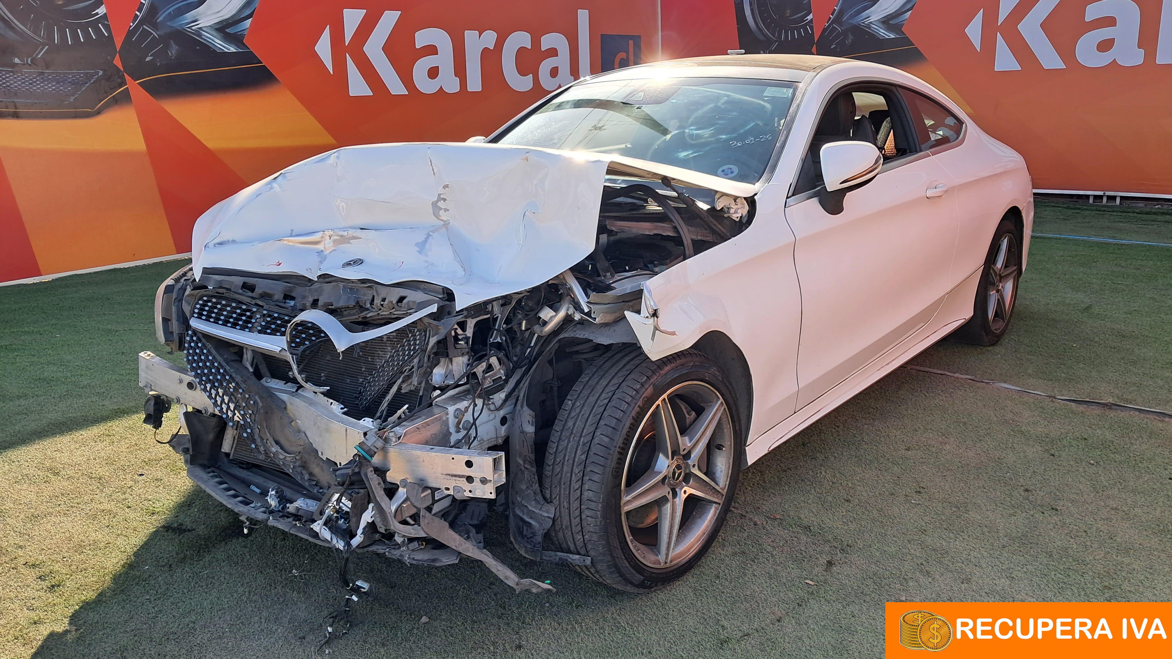 MERCEDES BENZ C300 COUPE 2018 JWDY95