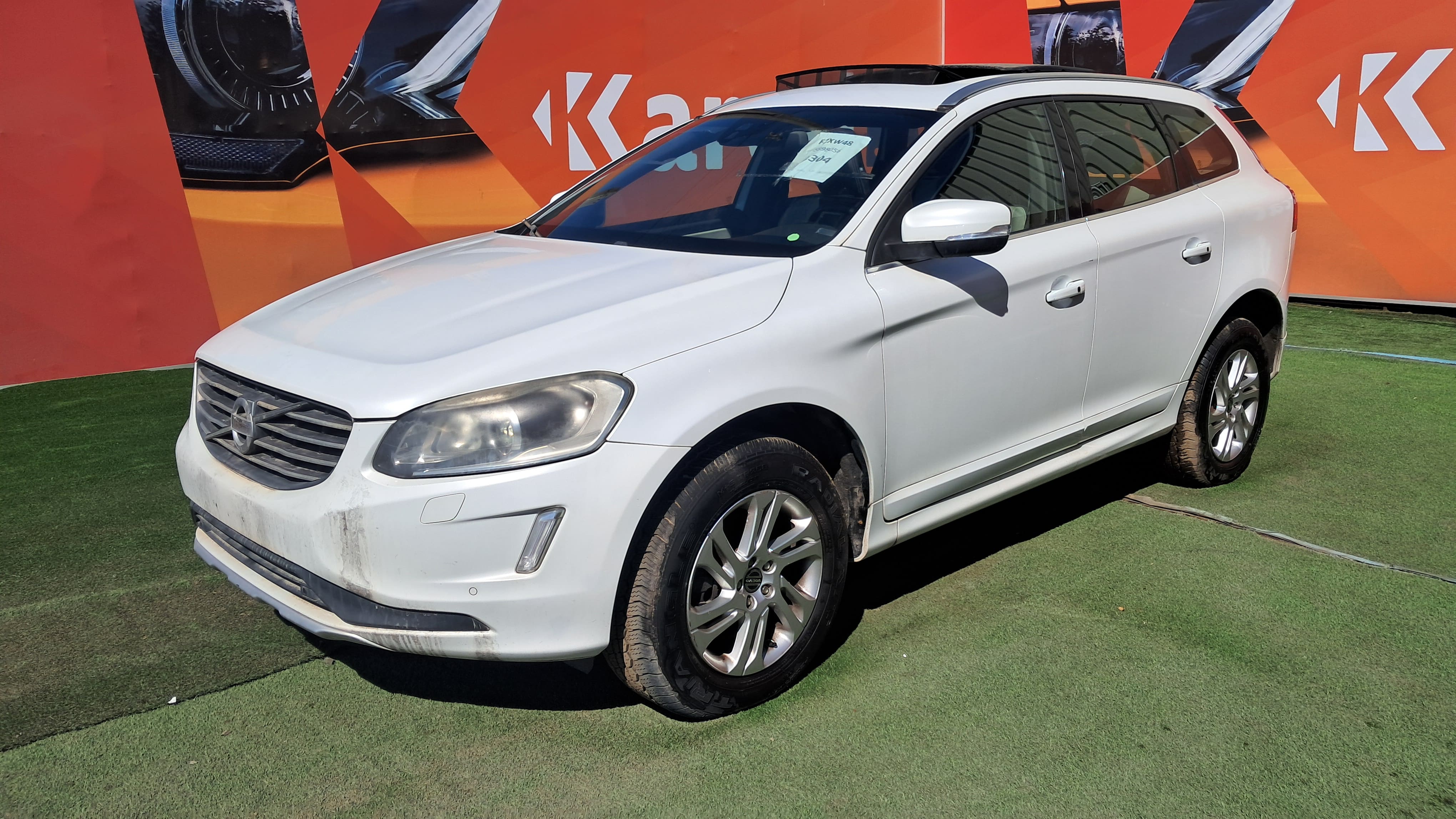 VOLVO XC60 D5 PLUS 2014 FZXW48