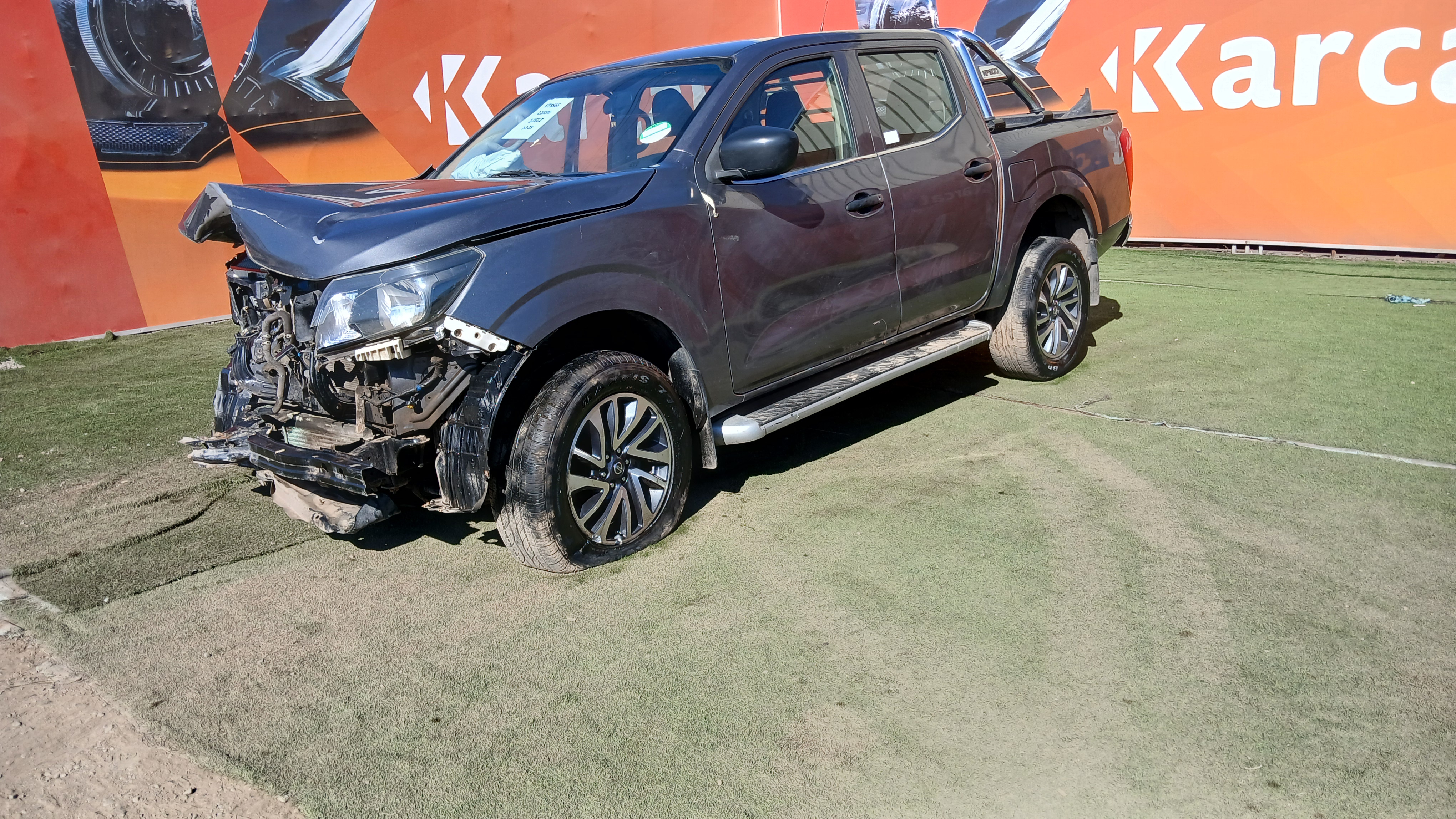 NISSAN NP300 DCAB 2.3 2018 KTRS66