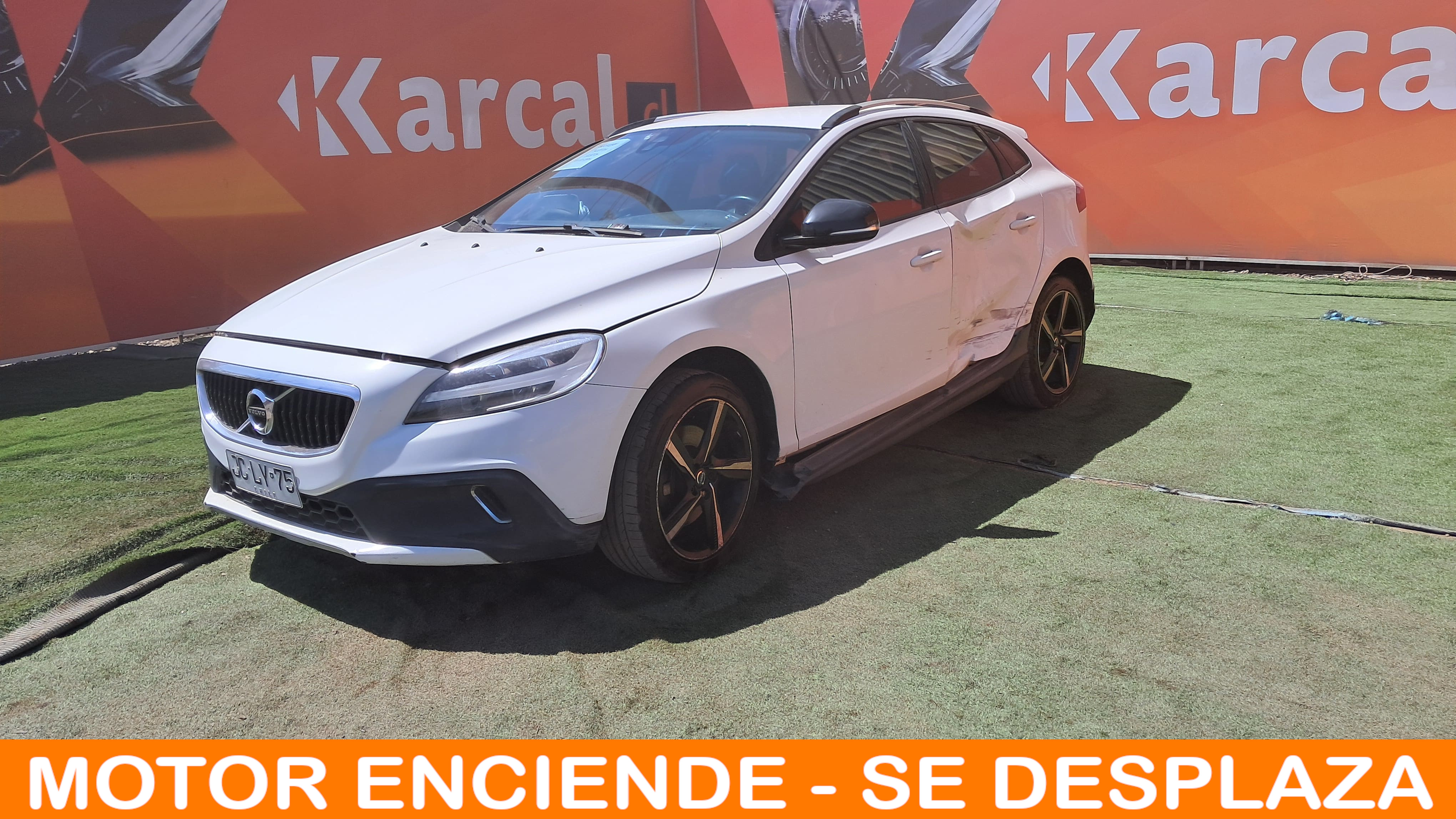 VOLVO V40 D2 2.0 2017 JCLY75