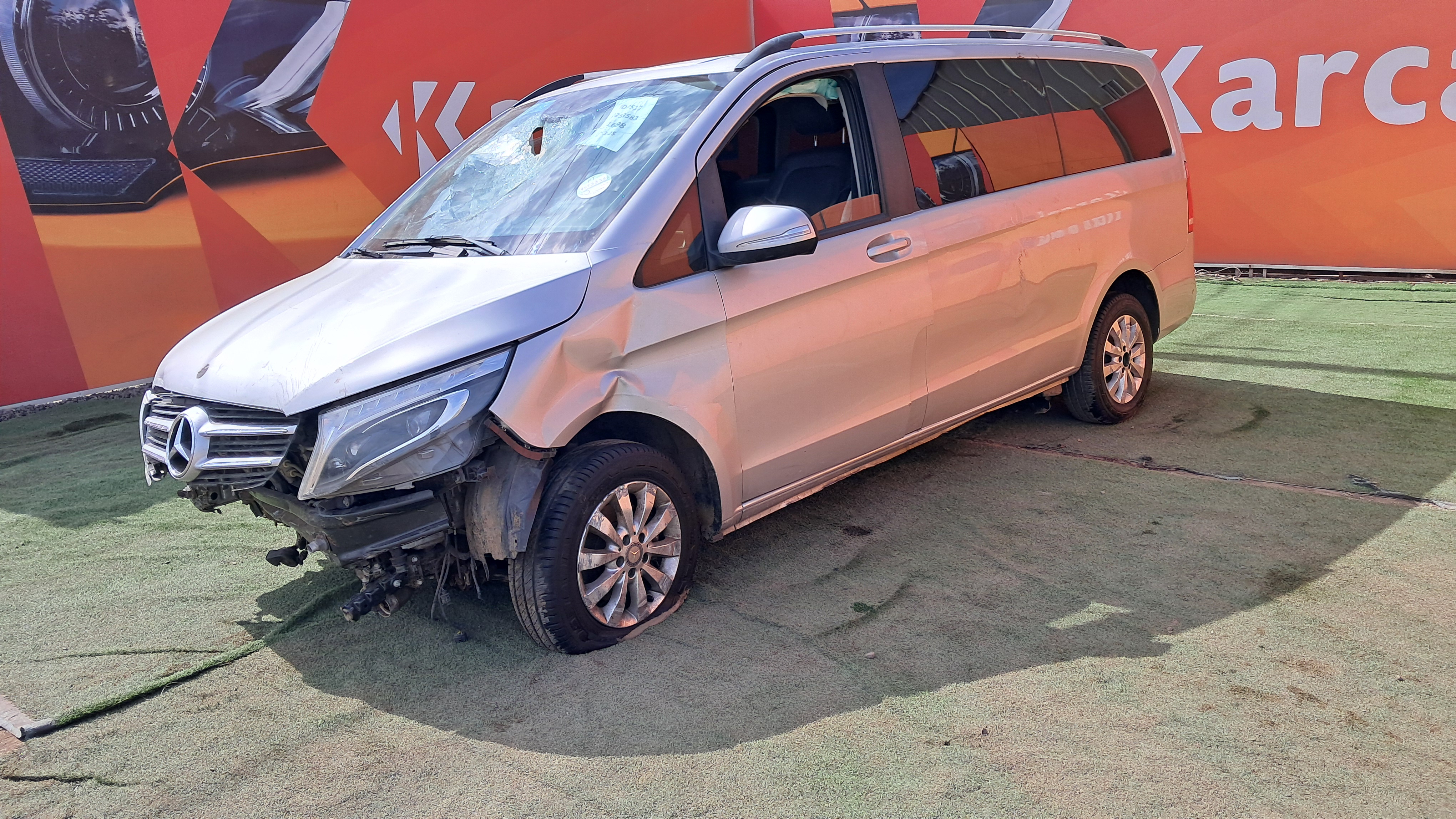 MERCEDES BENZ V 220 CDI 2016 JDPS17