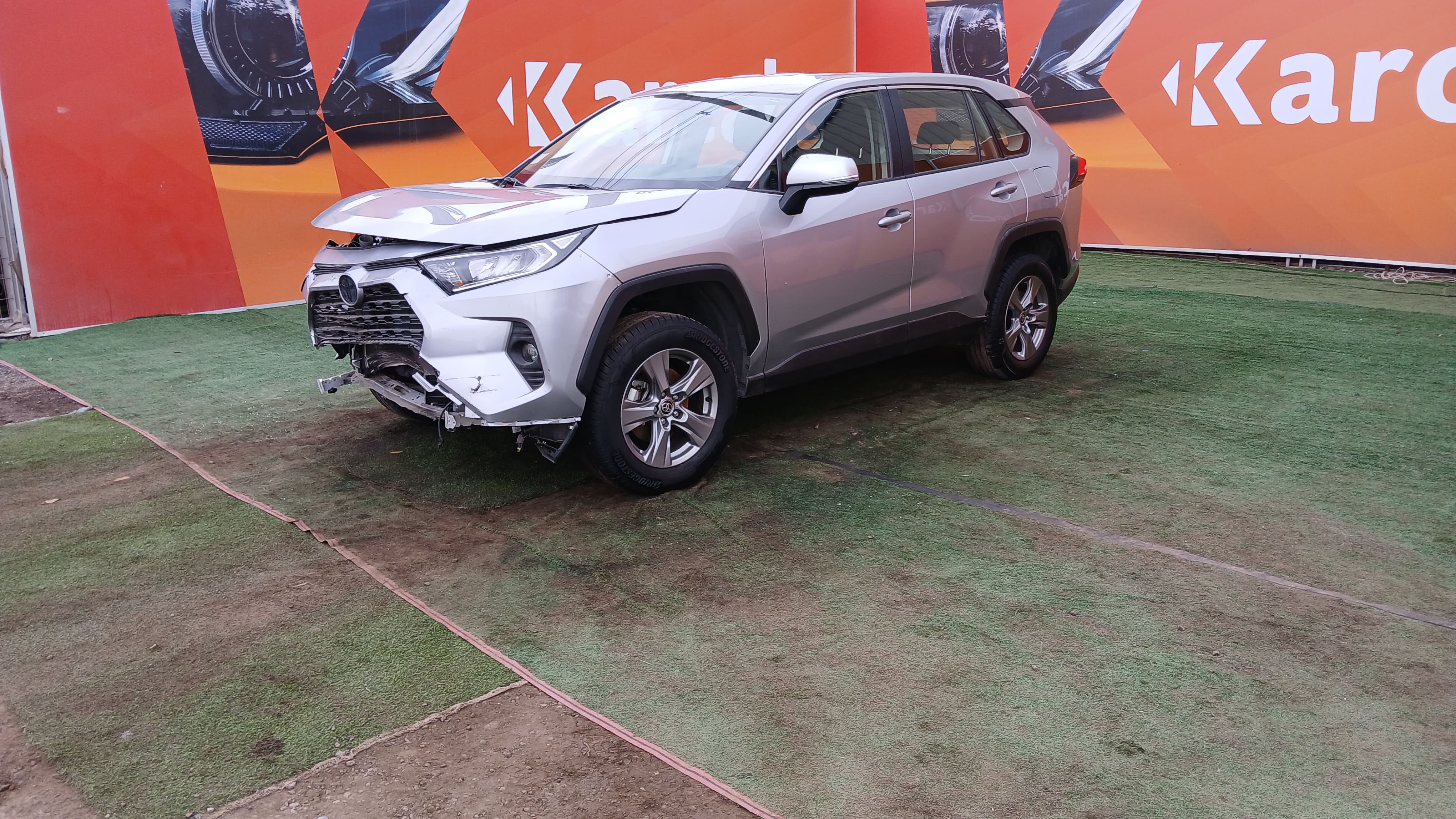 TOYOTA RAV4 4X2 2.0 2023 SWLX55