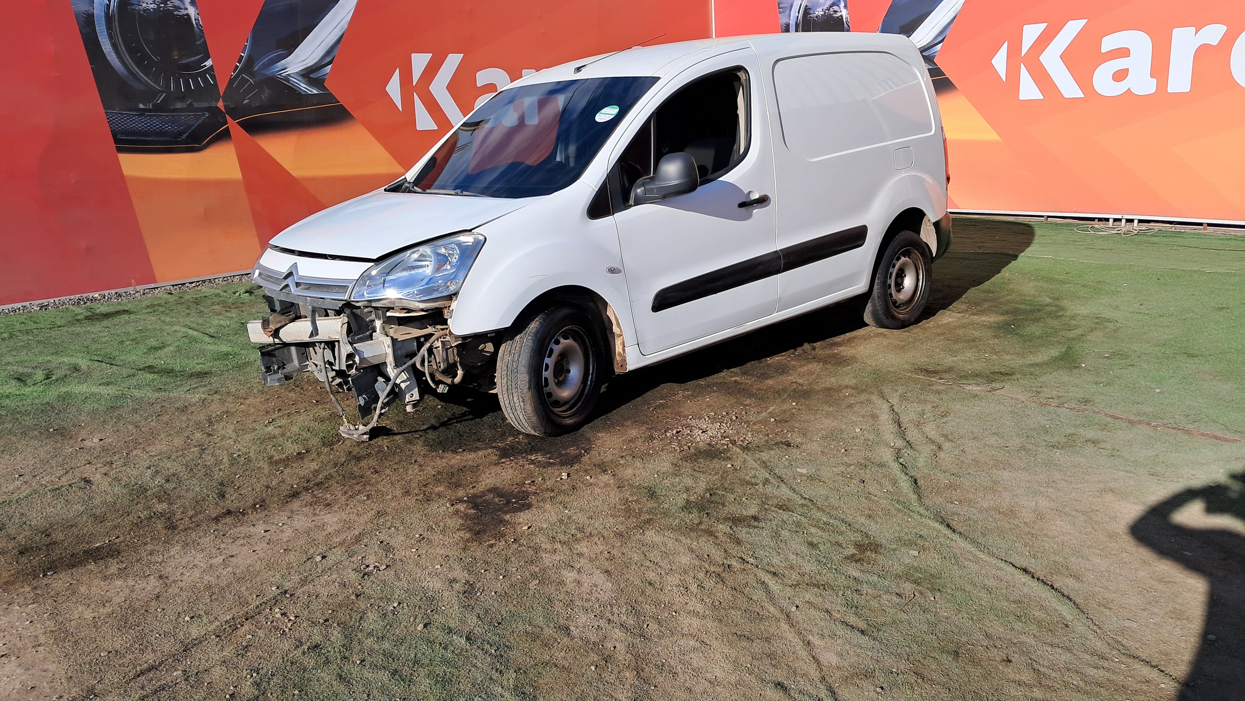 CITROËN BERLINGO HDI 1.6 2019 KYWP86