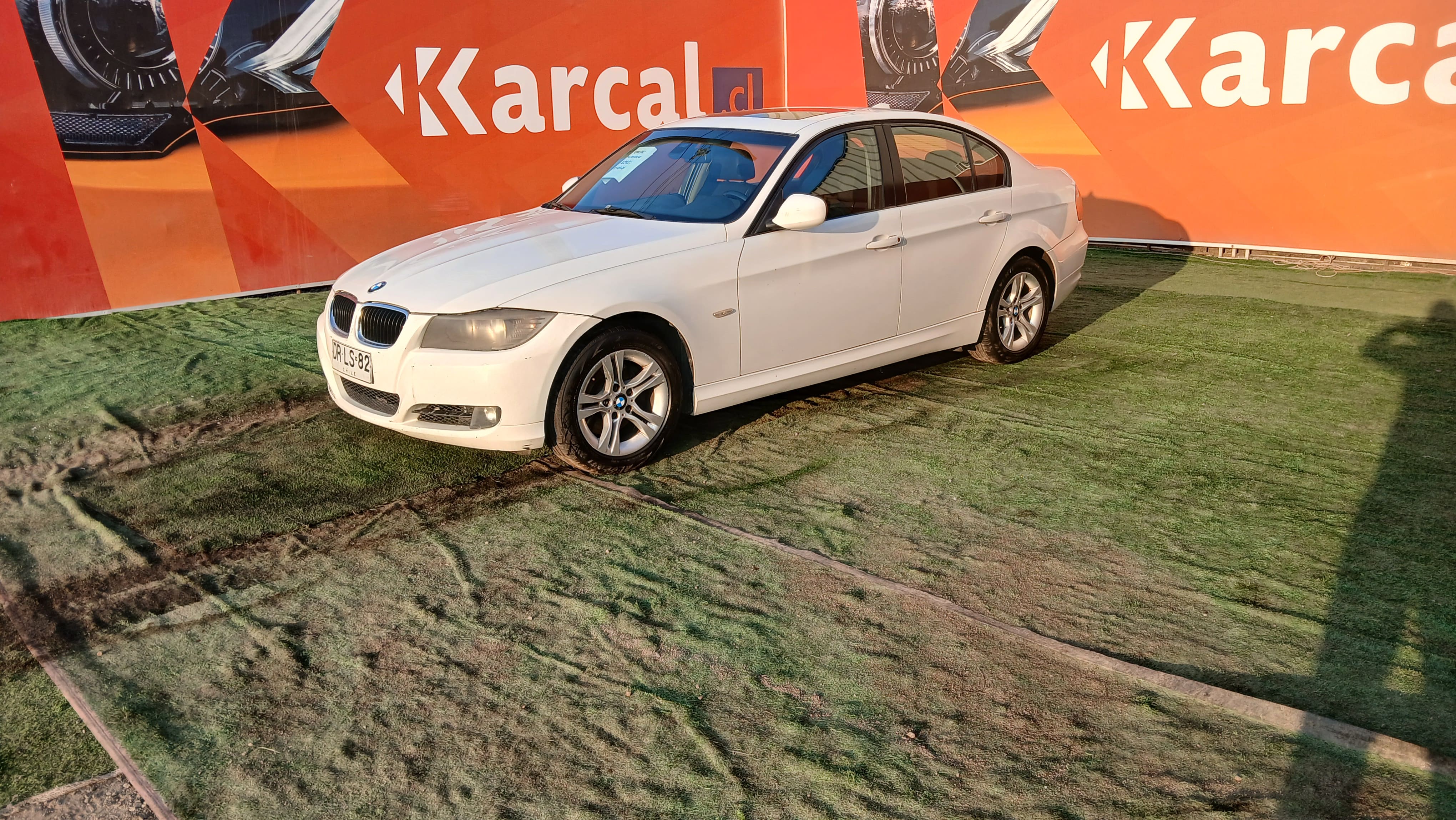 BMW 320DA FL 2.0 AUT 2012 DRLS82