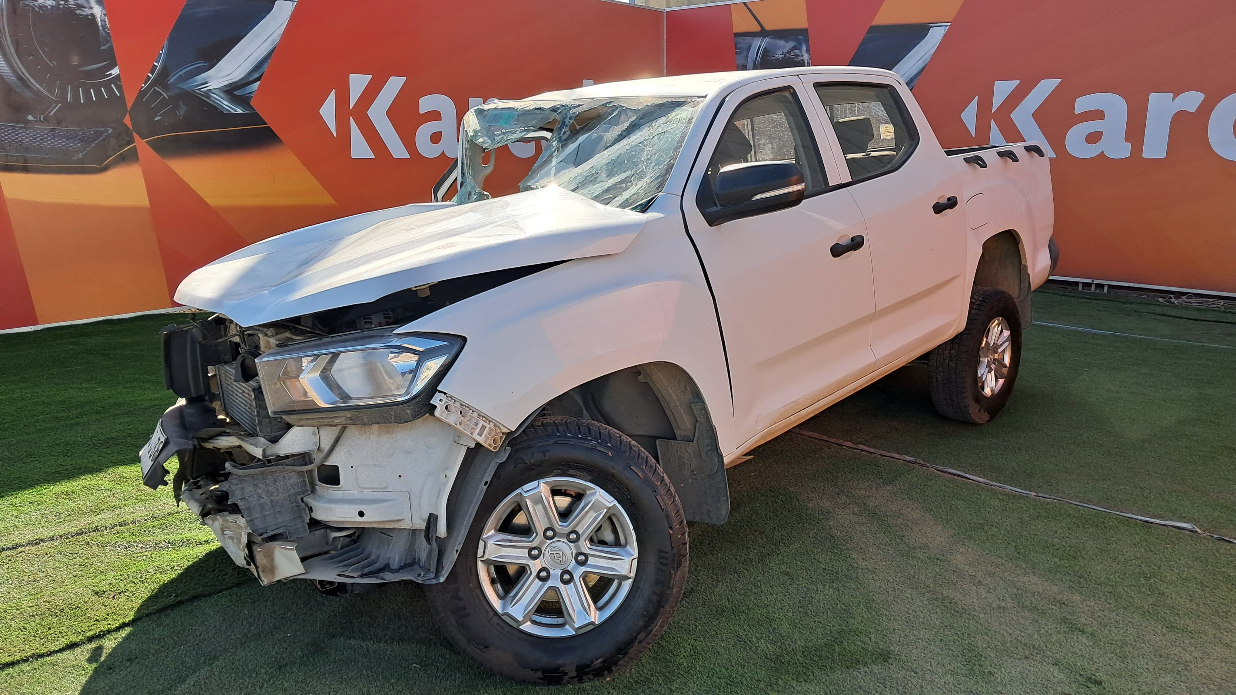 MAXUS T60 DCAB 2.8 2023 SLJL38