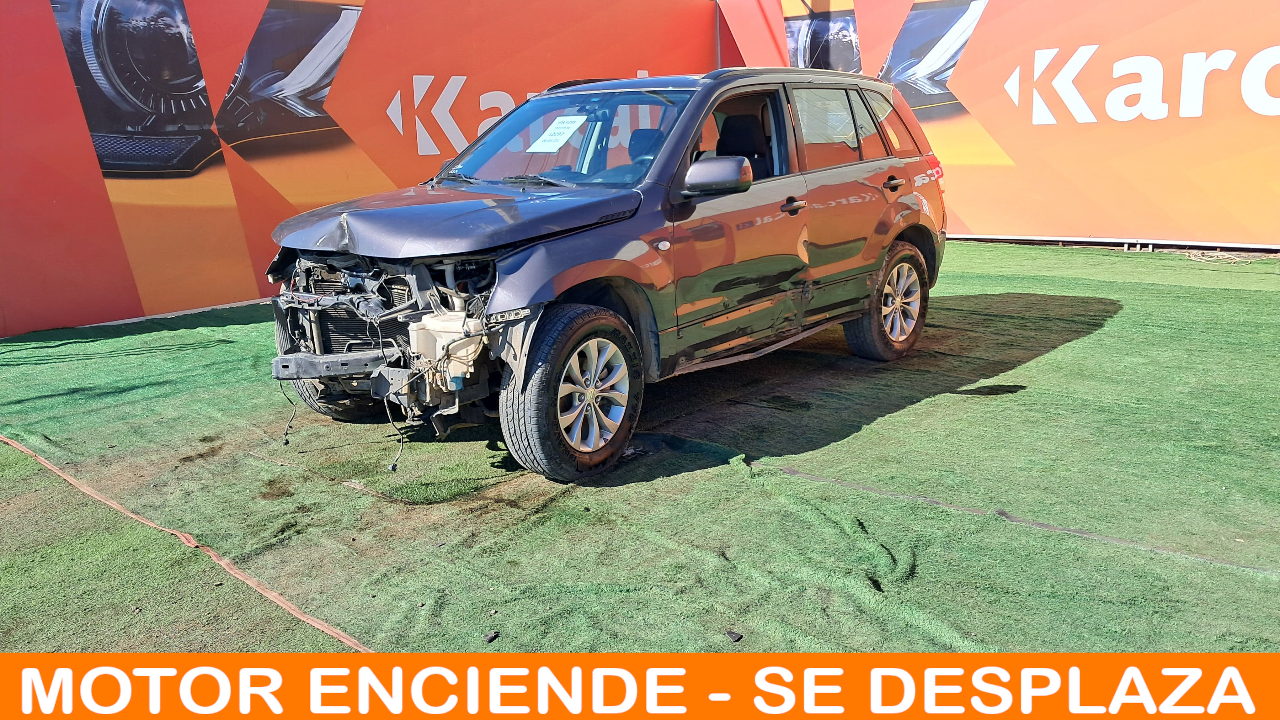 SUZUKI GRAND NOMADE GLX 4X4 2.4 2016 HWKZ98