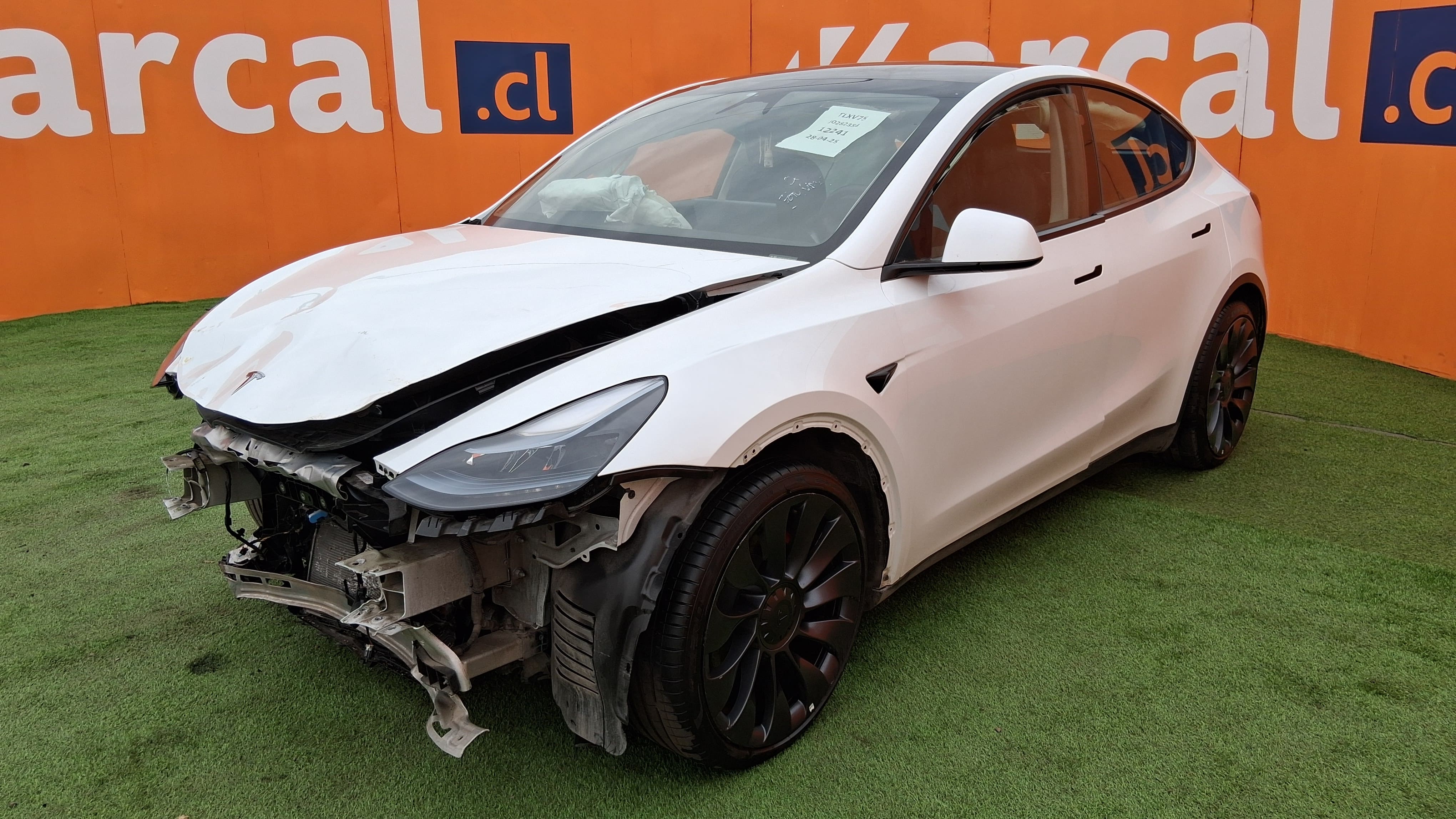TESLA MODEL Y PERFORMANCE 4X4 AUT 2024 TLXV75
