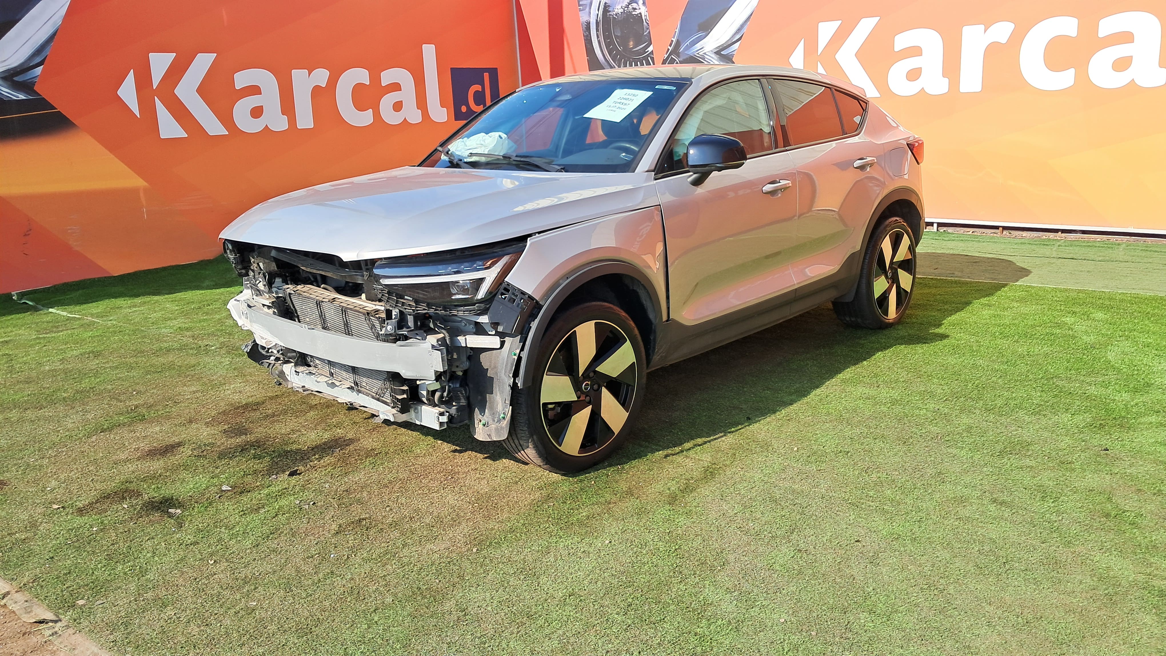 VOLVO C40 P8 RECHARGE 4X4 AT 2024 TDRS97