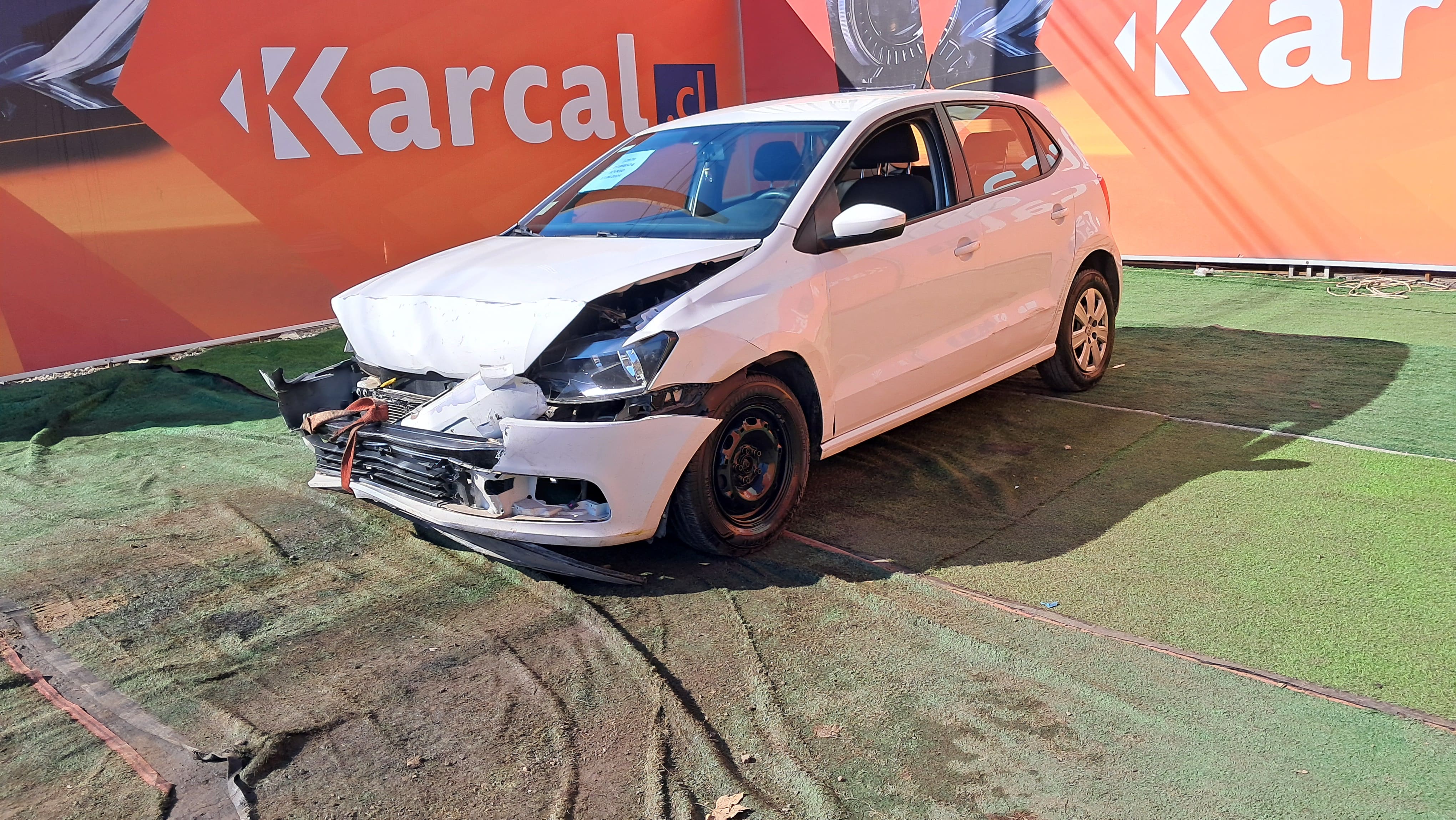 VOLKSWAGEN POLO TRENDLINE 1.6 2017 JCVK60