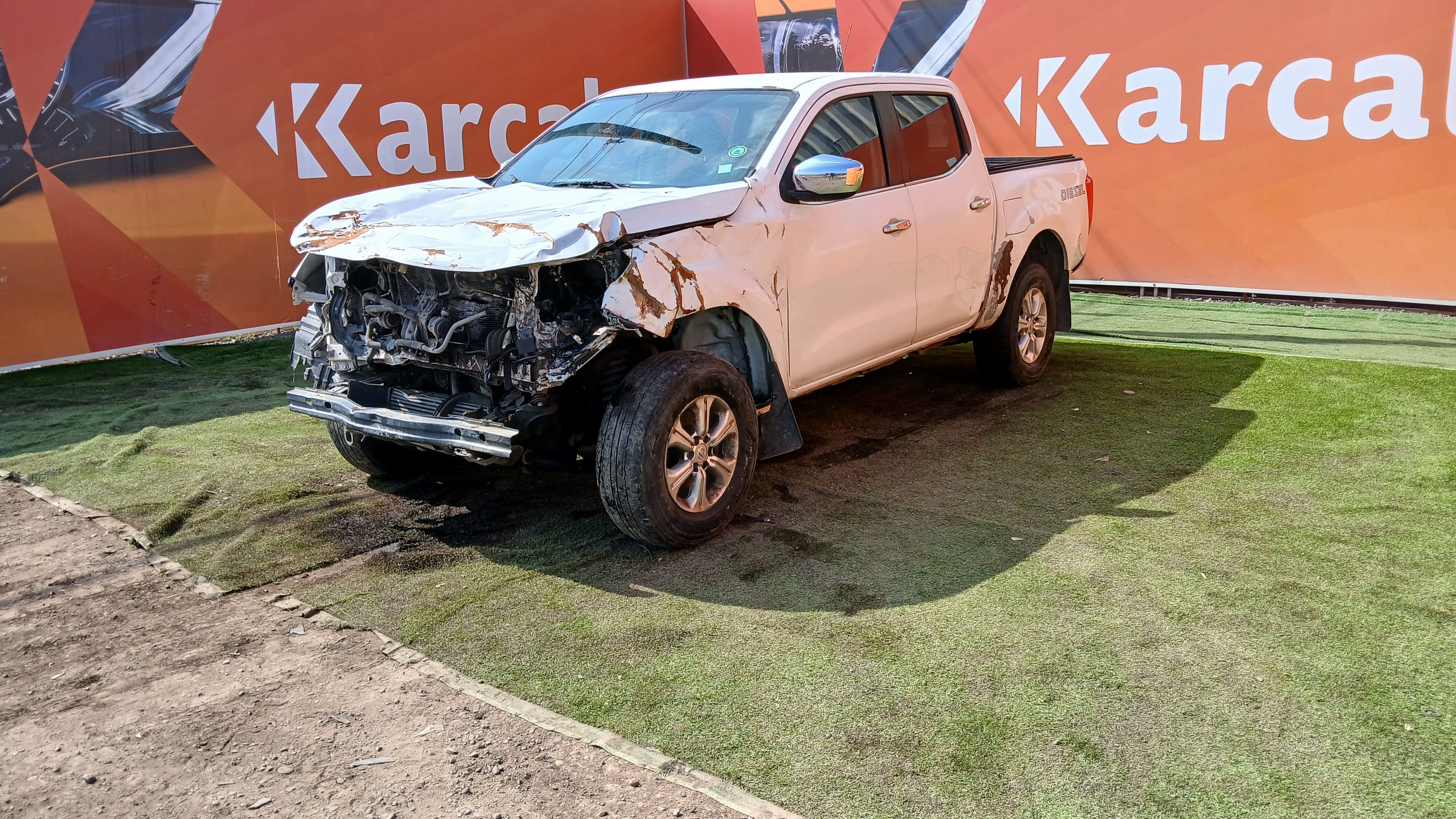 NISSAN NP300 DCAB 4WD 2.3 2016 HWFY36