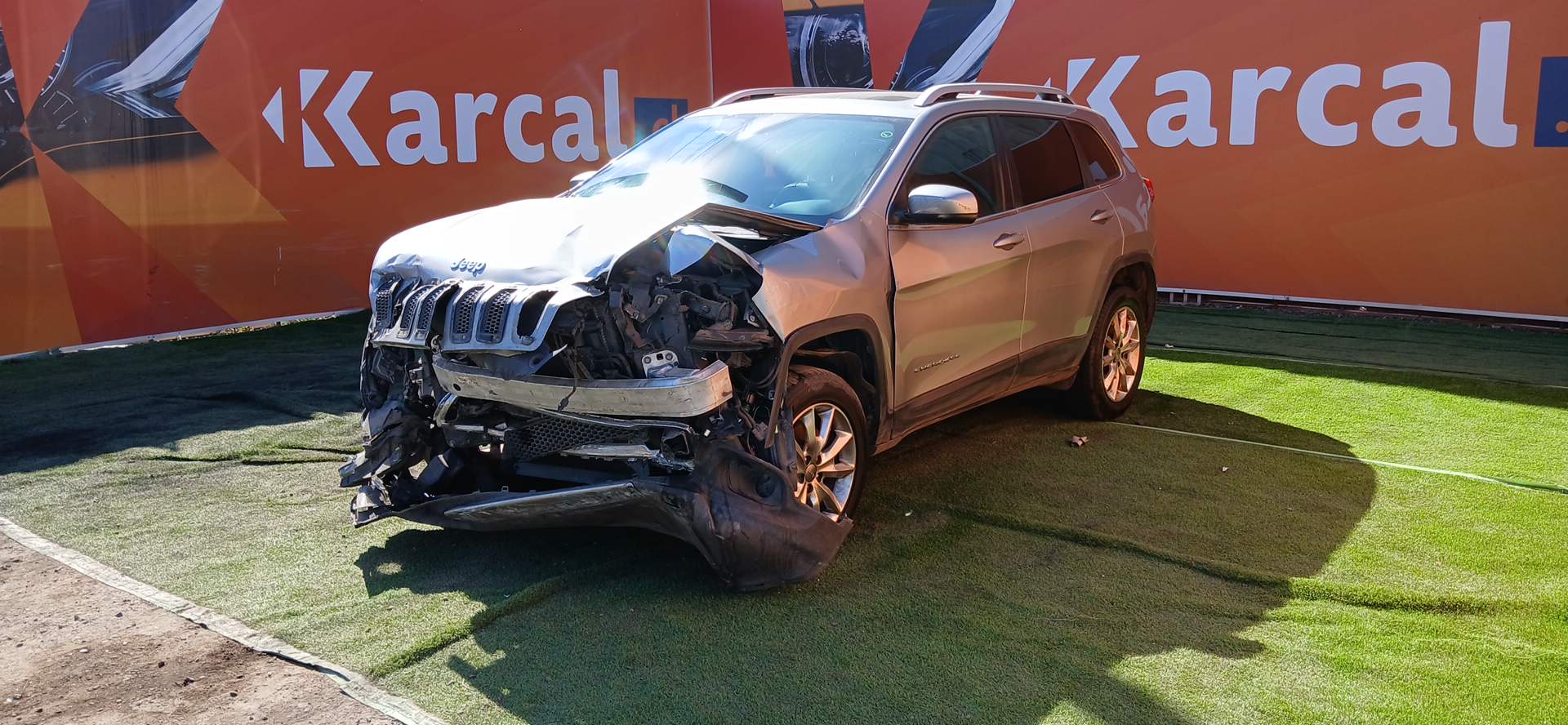 JEEP CHEROKEE LTD 4X4 3.2 AUT 2016 HYJG89