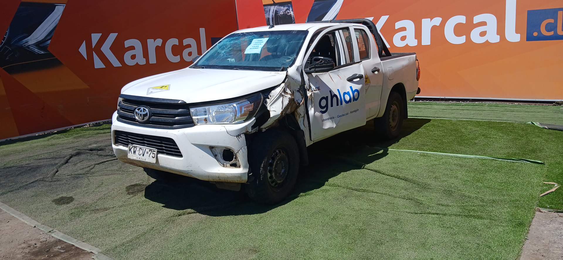 TOYOTA HI LUX D CAB 4X4 2.4 2019 KWCV75