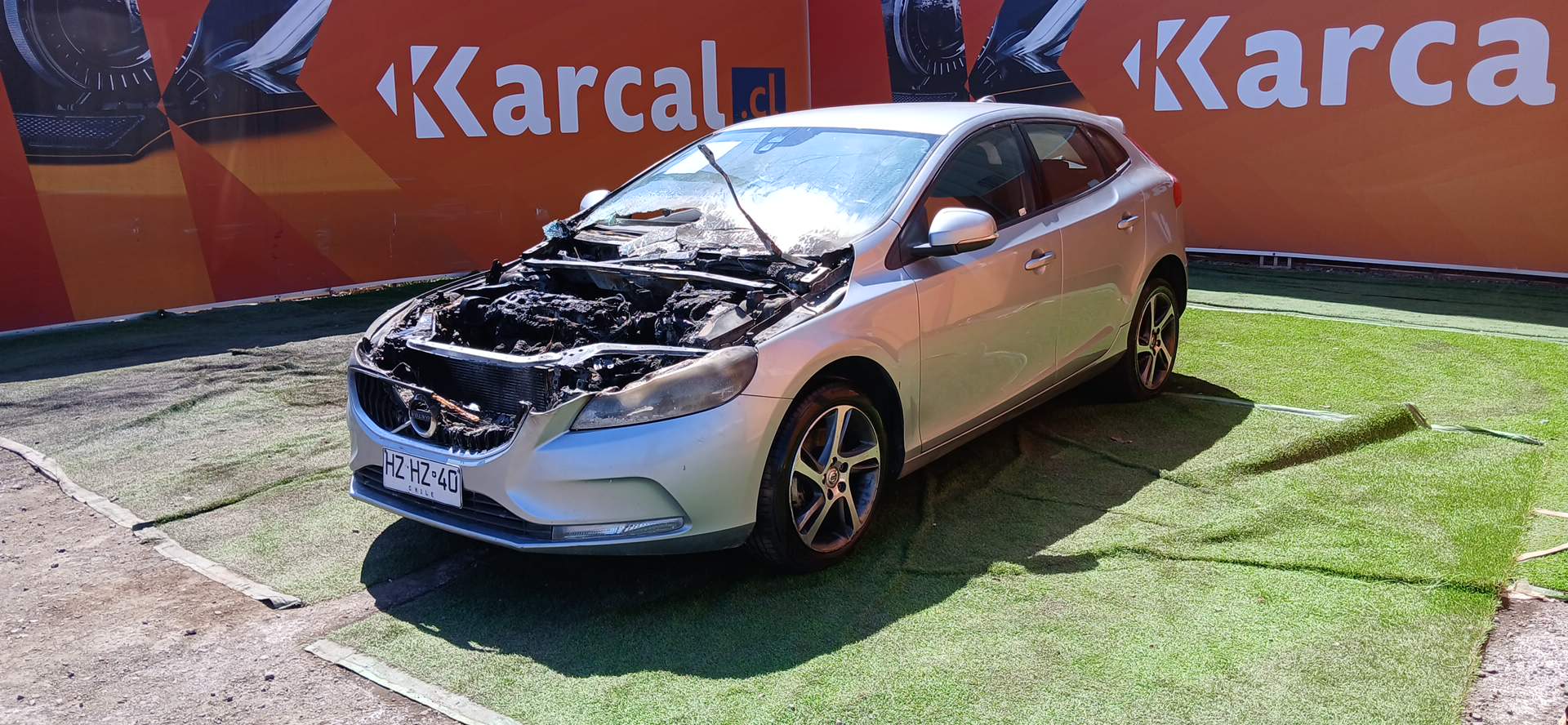 VOLVO V40 T3 2.0 2016 HZHZ40
