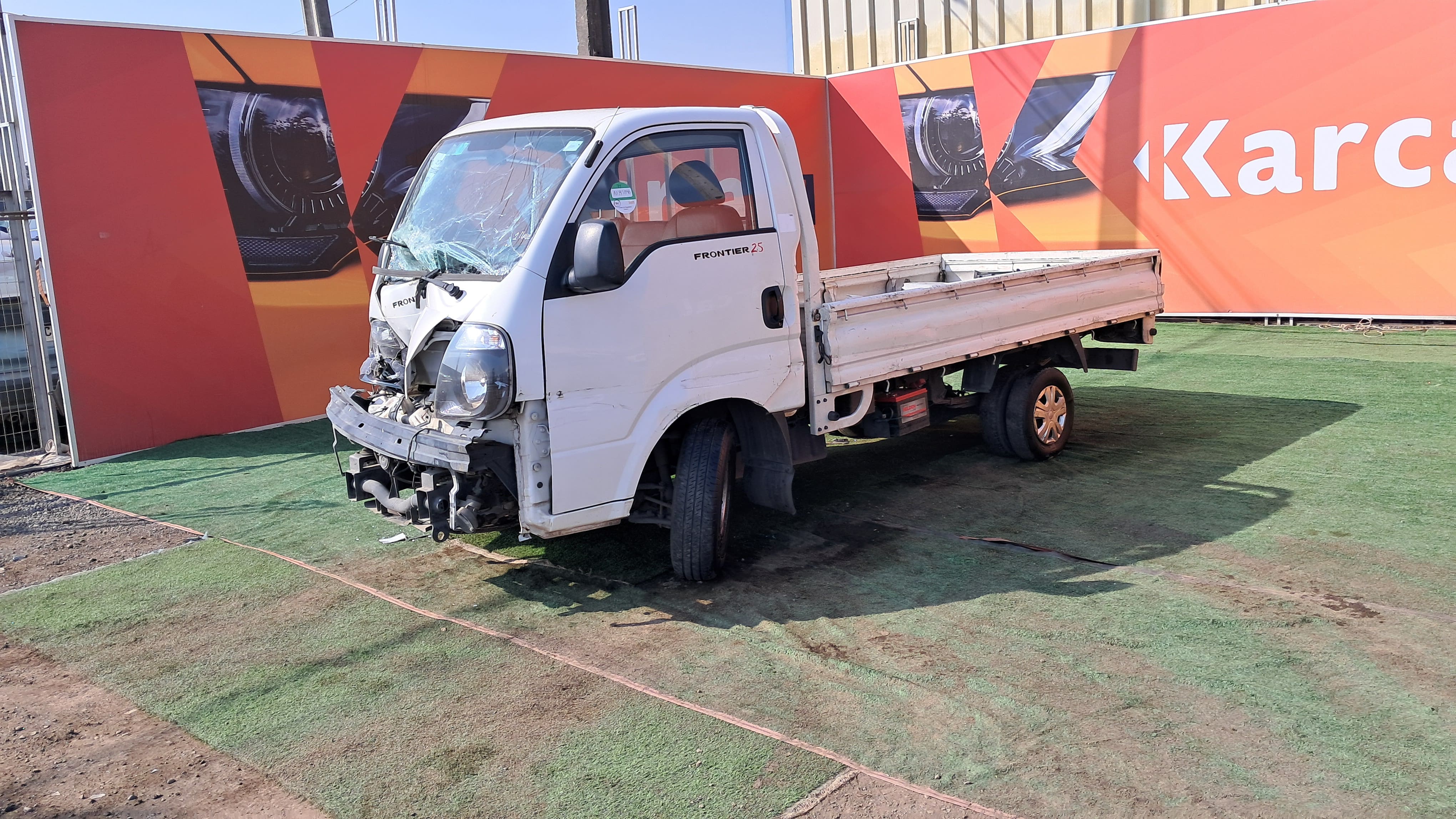 KIA MOTORS FRONTIER 2.5 2018 KBBR30