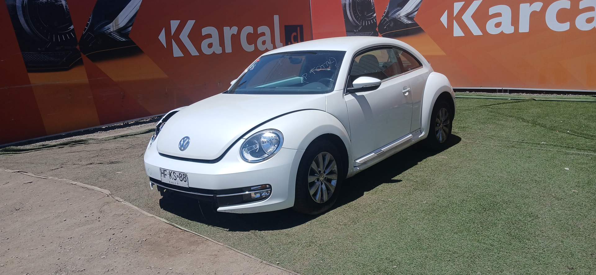 VOLKSWAGEN BEETLE DESIGN 1.4 2015 HFKS88